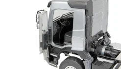 Amewi Volvo FMX E013 Zugmaschine 6x4 1:14 RTR silber