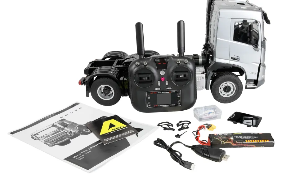 Amewi Volvo FMX E013 Zugmaschine 6x4 1:14 RTR silber