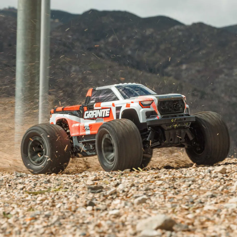 Arrma Granite MEGA 665 4X4 Brushed Monster Truck 1:10 RTR Orange
