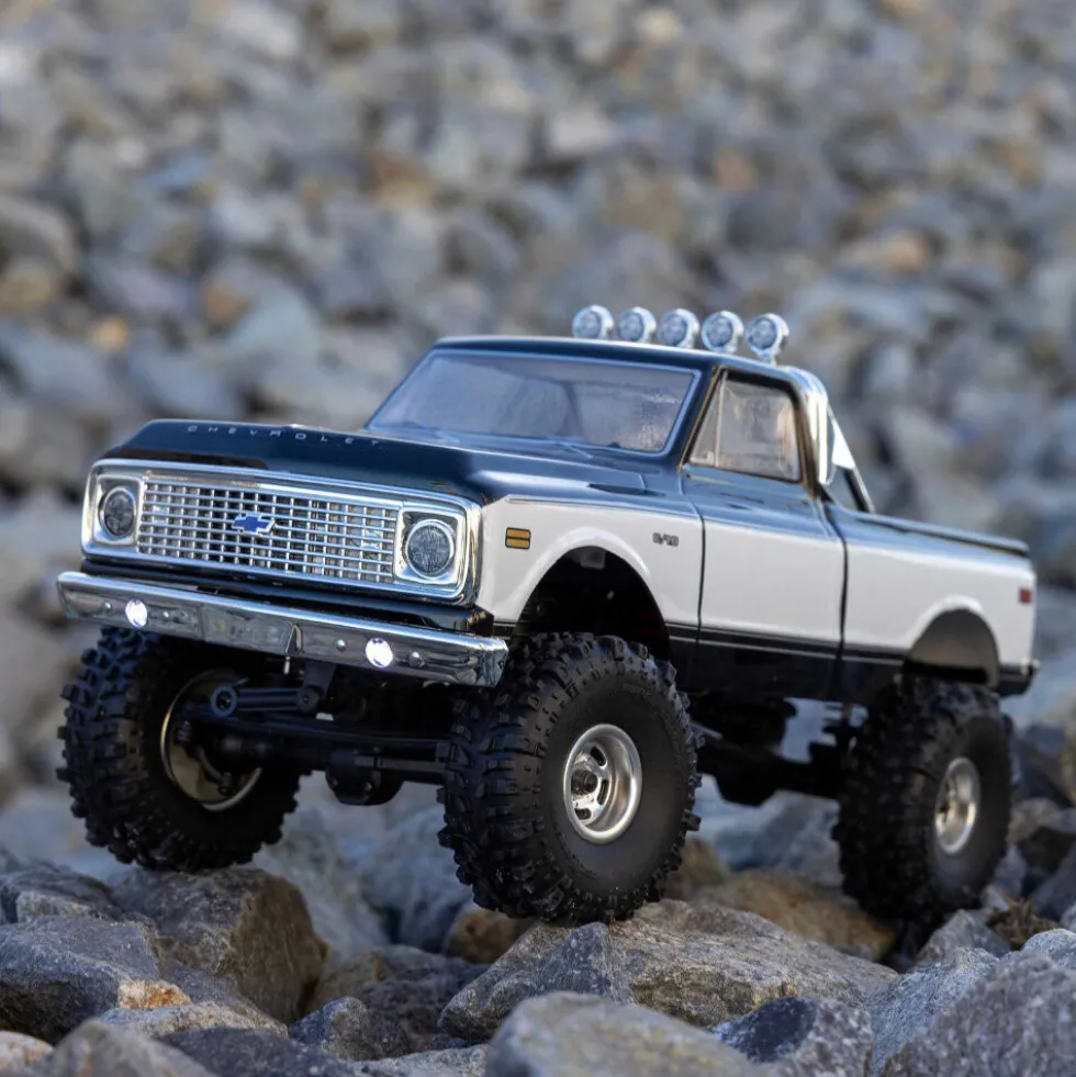 Axial Chevrolet C10 1967 SCX24 1:24 4WD-RTR Schwarz