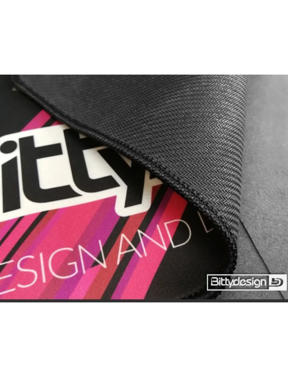 Bittydesign Anti-Slip Table Pad / Schraubermmatte 2018 100x63cm