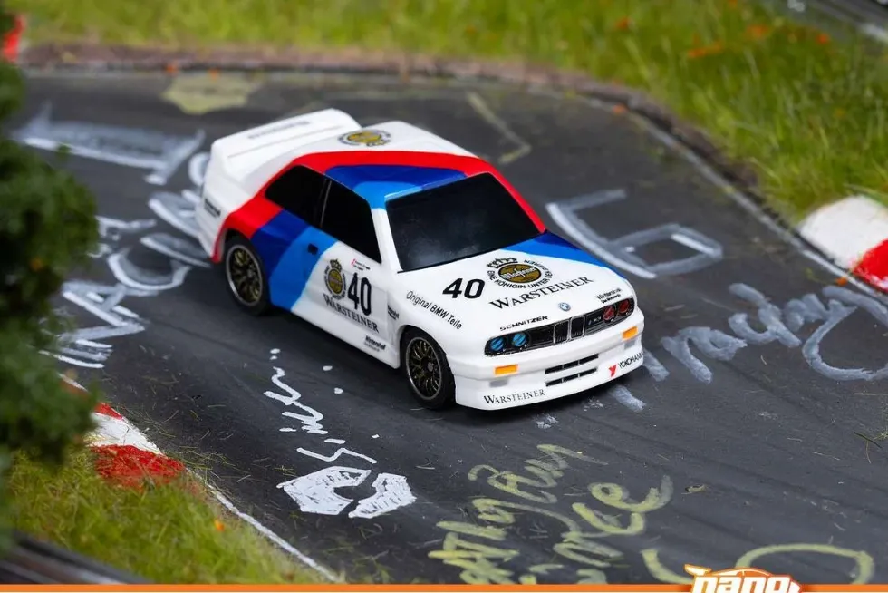 HPI Racing BMW M3 E30 1987 Warsteiner nano-TTR RTR 1:64
