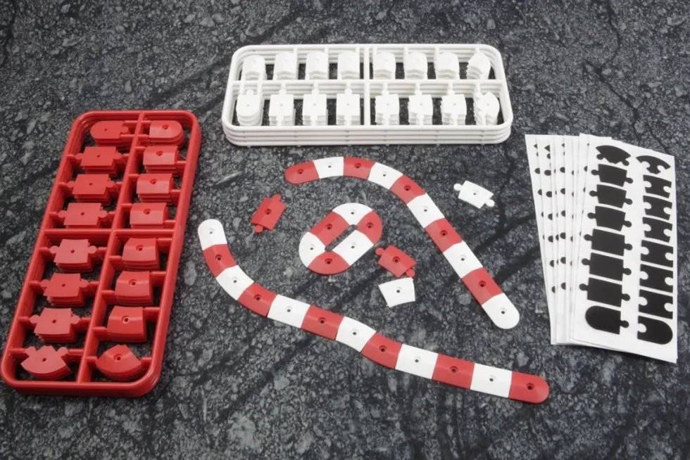 HPI Racing nano-TTR Curb Set - Rot/Weiß