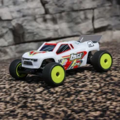 Losi Micro-T 2S 2WD RTR Stadium Truck weiß 1:28