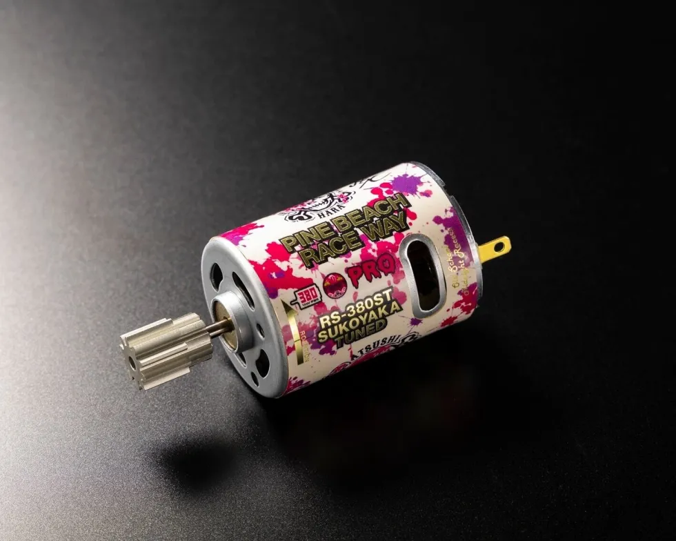 Pinebeach RS380-ST SUKOYAKA TUNED Motor PRO mit 10T Pinion Atsushi Hara edition