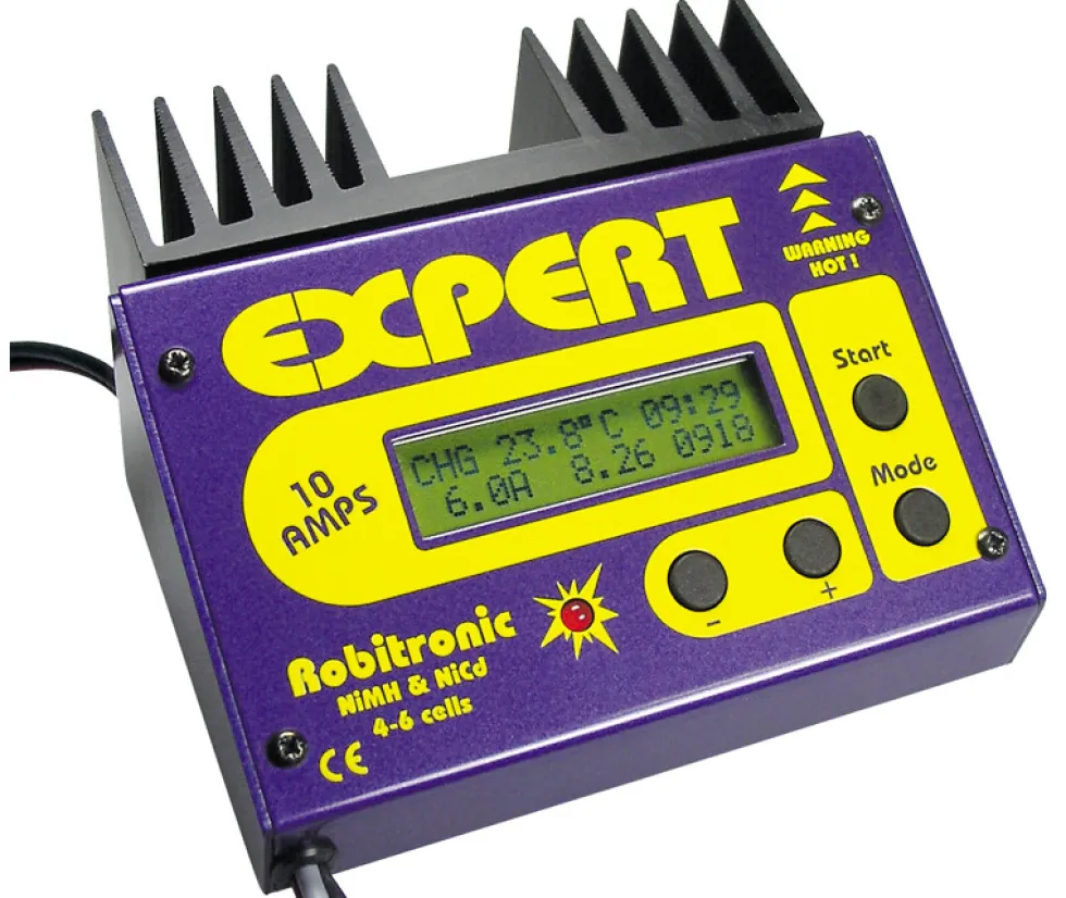 Robitronic Expert Ladegerät 4-8 Zellen NiMH / NiCd 10 Amp