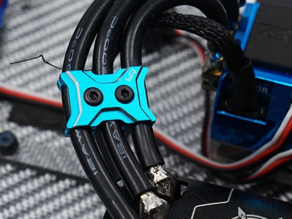 Yeah Racing Alu Kabelführung für Brushless-Systeme 1:10